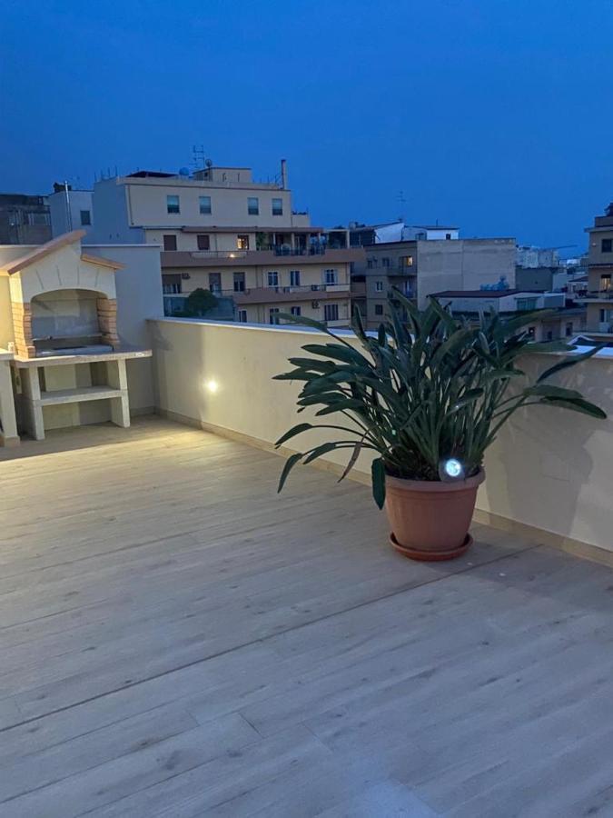 Rossini Penthouse Lejlighed Cagliari Eksteriør billede