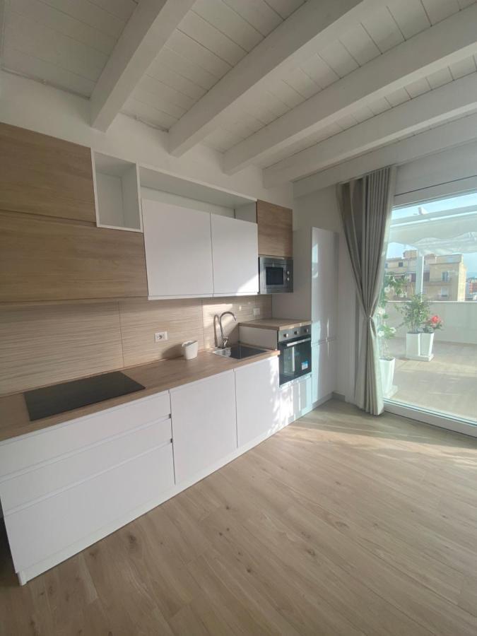 Rossini Penthouse Lejlighed Cagliari Eksteriør billede